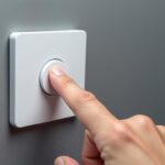 découvrez notre guide complet pour l'installation simple d'un bouton poussoir sans télérupteur, avec des conseils pratiques et étapes détaillées pour réussir votre projet électrique.